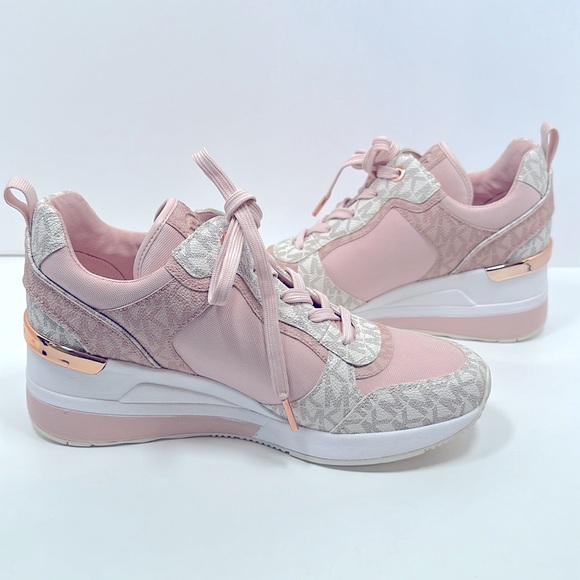 NIB Michael Kors Wilma Trainer Sneaker Sz 9, Pink - Picture 9 of 14